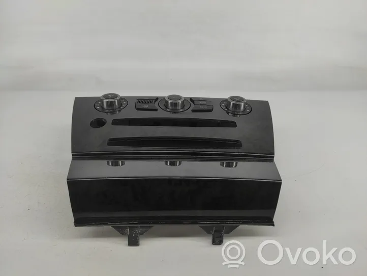 BMW 6 E63 E64 Oro kondicionieriaus/ klimato/ pečiuko valdymo blokas (salone) 
