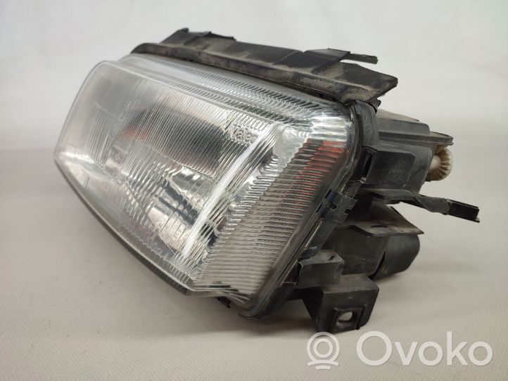 Audi A4 S4 B5 8D Faro diurno con luce led 