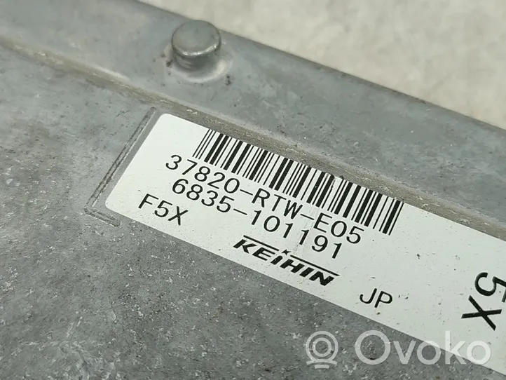 Honda CR-Z Calculateur moteur ECU 