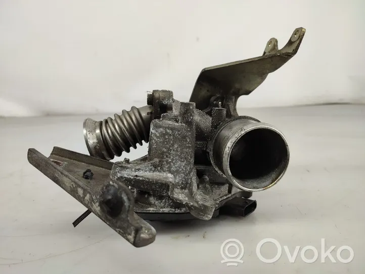 Opel Corsa E EGR valve 