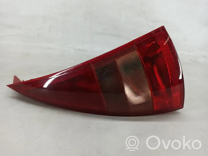 Citroen C3 Lampy tylnej klapy bagażnika 