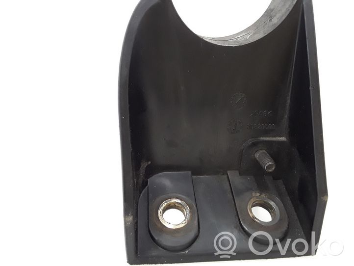 Volvo S40, V40 Intercooler pipe mounting bracket 30620509