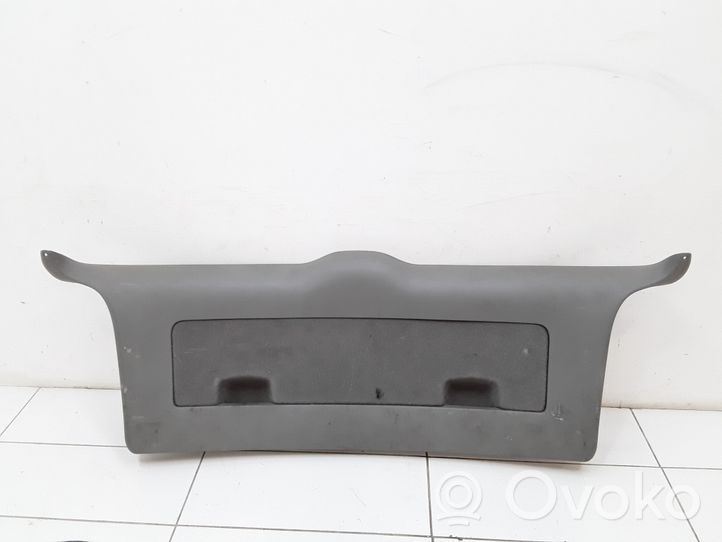 Volkswagen PASSAT B5.5 Rivestimento portellone posteriore/bagagliaio 3B9867601