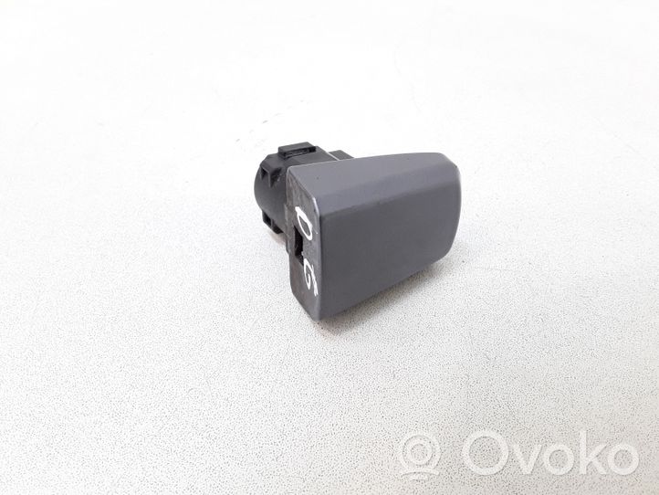 Opel Astra H Rear door handle cover 