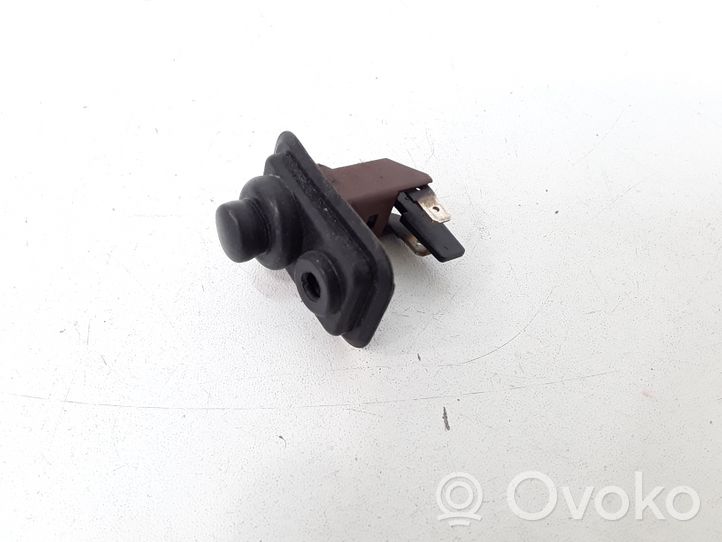 Volvo S40, V40 Sensore portiera anteriore 