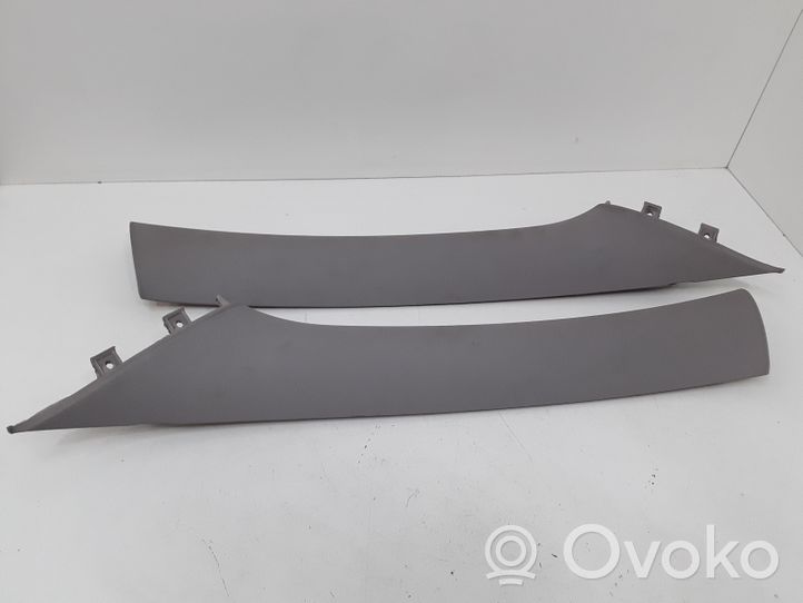 Volvo S40 Rivestimento montante (A) 