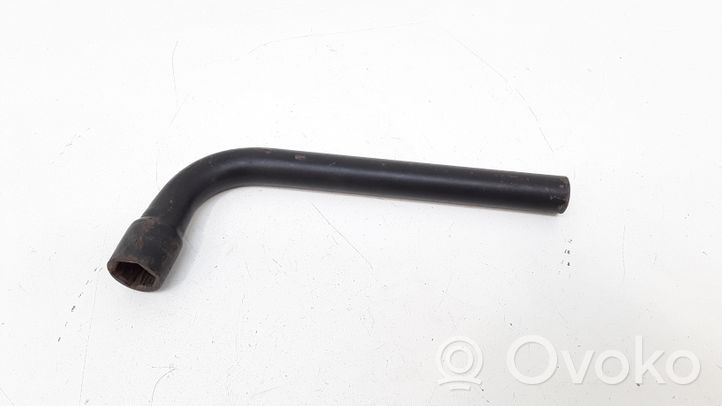 Renault Megane II Wheel nut wrench 