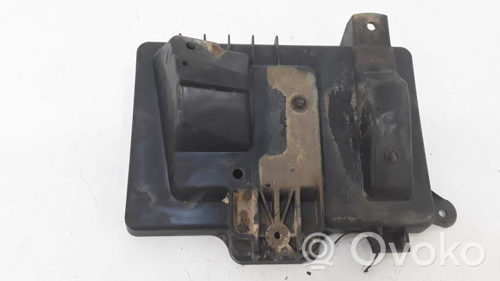 Opel Astra G Battery tray 7004330