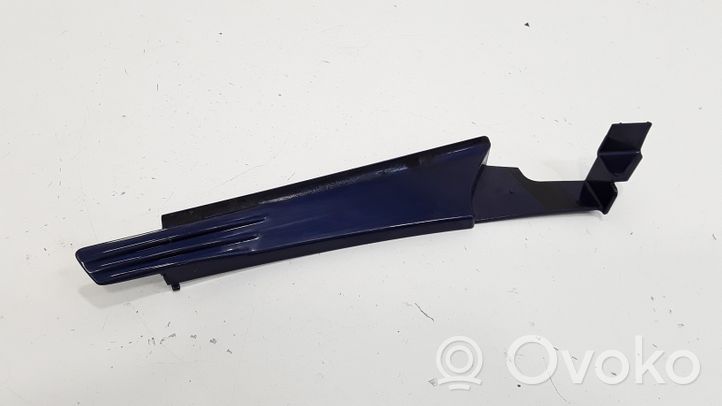 Opel Astra H Moulure, baguette/bande protectrice d'aile 13192140