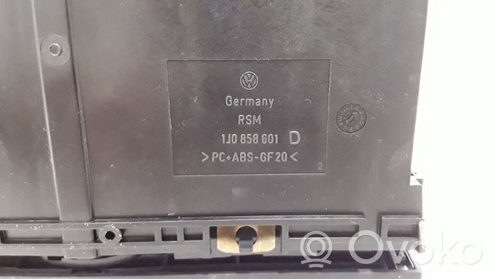 Volkswagen Bora Przedni uchwyt na kubek tunelu środkowego 1J0858601