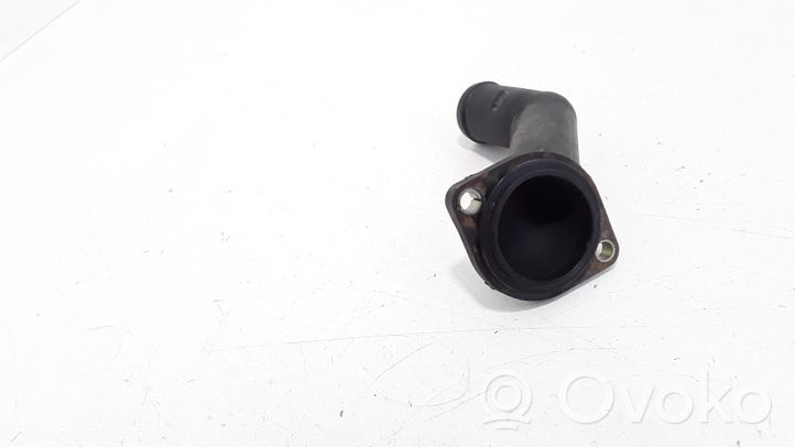 Volkswagen Bora Alloggiamento termostato 038121121