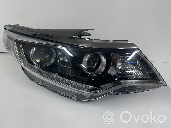 KIA Optima Lampa przednia 92102D4070