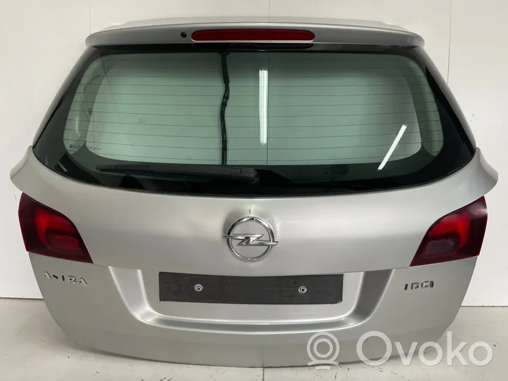 Opel Astra J Lava-auton perälauta 03E1