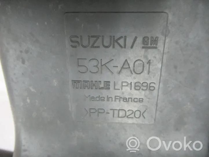 Suzuki Swift Boîtier de filtre à air 53KA01