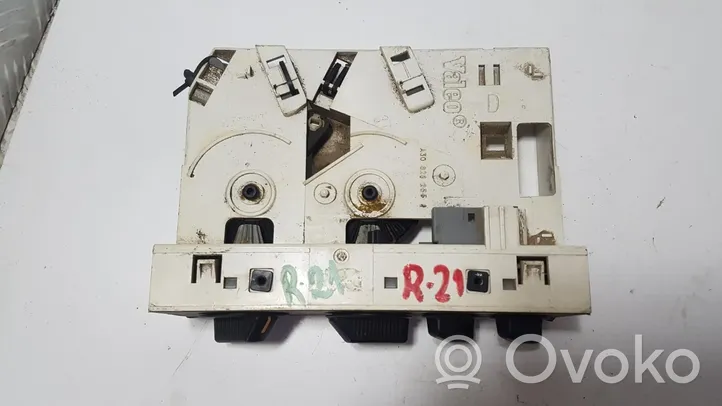 Renault 21 Panel klimatyzacji A30828255J