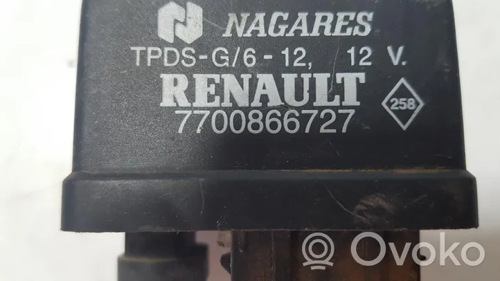Renault Rapid Relais de bougie de préchauffage 7700866727