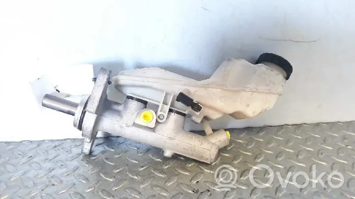 Toyota Corolla Verso E121 Główny cylinder hamulca 3224