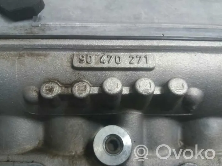 Opel Vectra B Testata motore 90470271