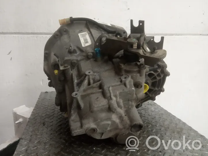 Renault Megane II Manual 6 speed gearbox ND0014