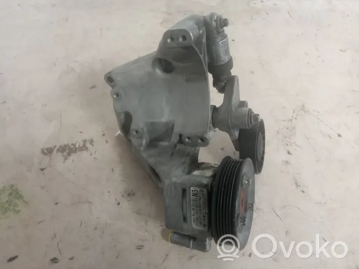 Opel Omega B1 Supporto del generatore/alternatore 90573827