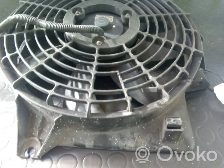 Fiat Punto (176) Ventilatore di raffreddamento elettrico del radiatore 