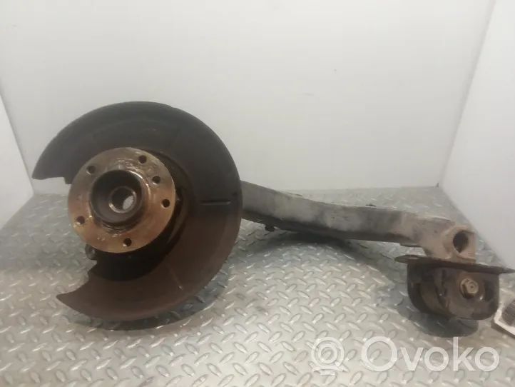 BMW 3 E46 Rear wheel hub spindle/knuckle 