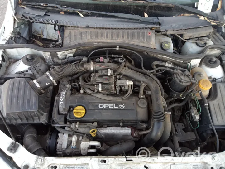 Opel Combo C Mehāniska 6 ātrumu pārnesumkārba 