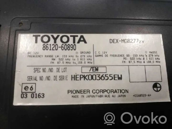 Toyota Land Cruiser J20 J20u Unité principale radio / CD / DVD / GPS 8612060890