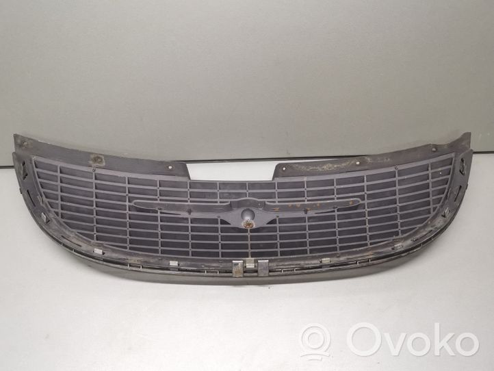 Chrysler Voyager Grille calandre supérieure de pare-chocs avant 4857522AA