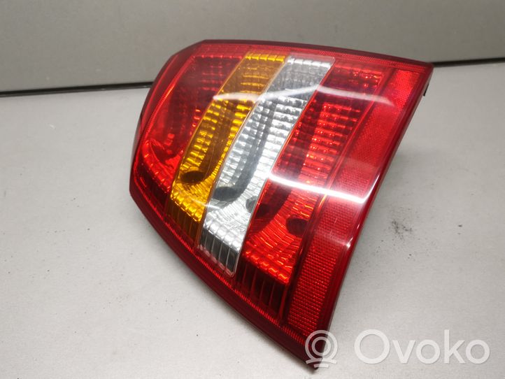 Opel Astra G Lampa tylna 90521542