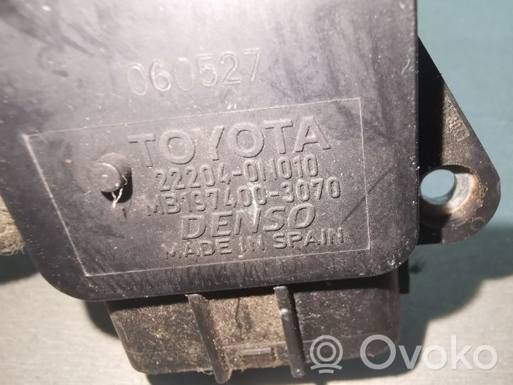 Toyota Avensis T250 Przepływomierz masowy powietrza MAF 222040N010