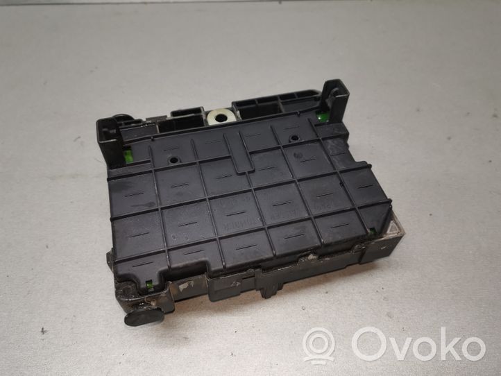 Peugeot 307 Module de fusibles 9644038480