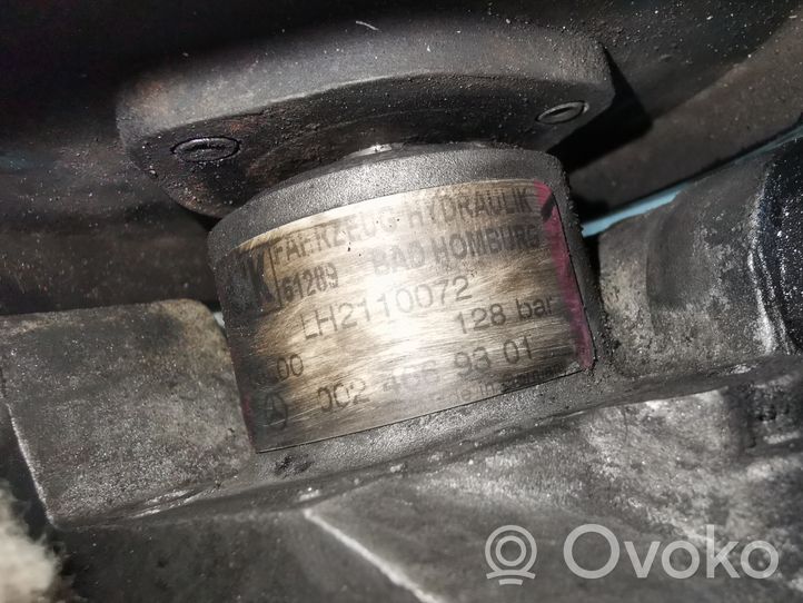 Mercedes-Benz C W203 Pompe de direction assistée 0024669301