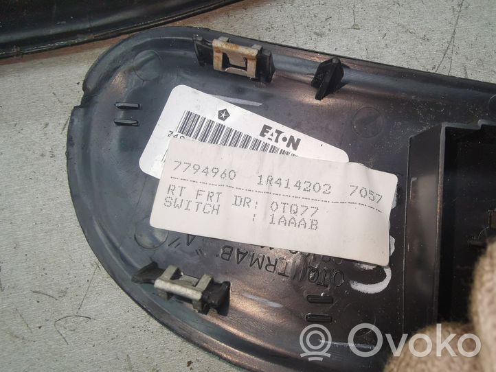 Dodge Grand Caravan Interrupteur commade lève-vitre 7794960