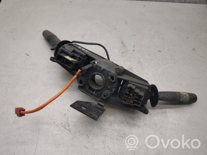 Peugeot 405 Commodo, commande essuie-glace/phare 96093420ZL