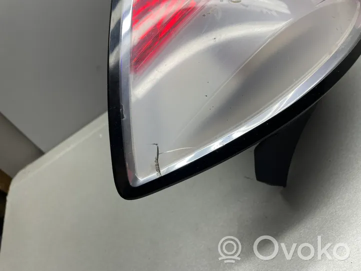 Opel Astra H Aizmugurējo lukturu komplekts 