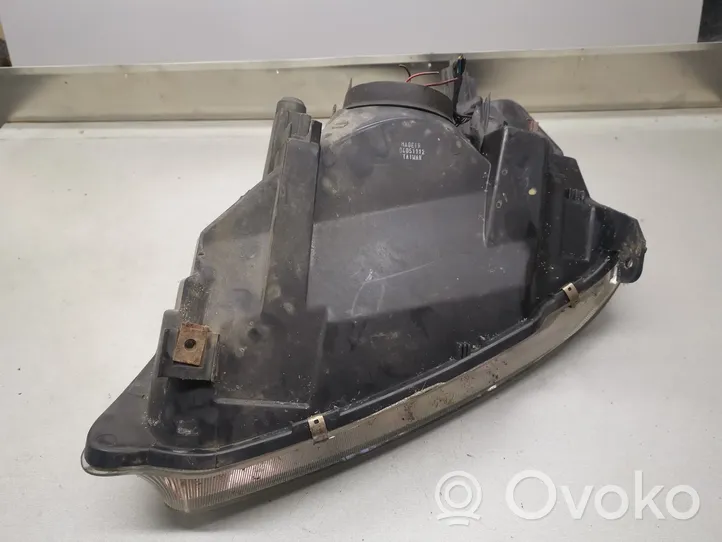 Honda Civic Lampa przednia 04051112