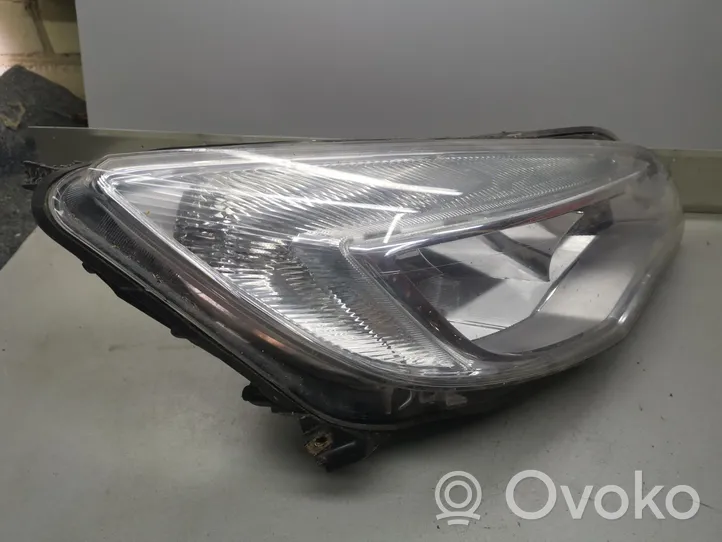 Opel Astra J Lampa przednia 13253657