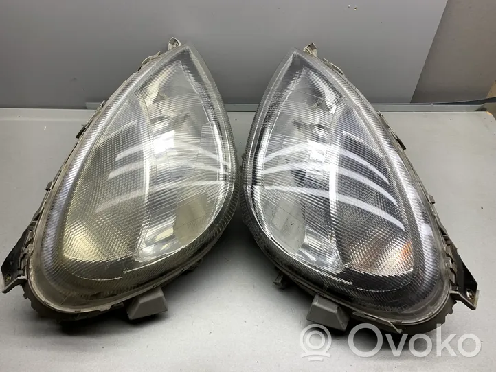 Mercedes-Benz A W168 Lampa przednia 