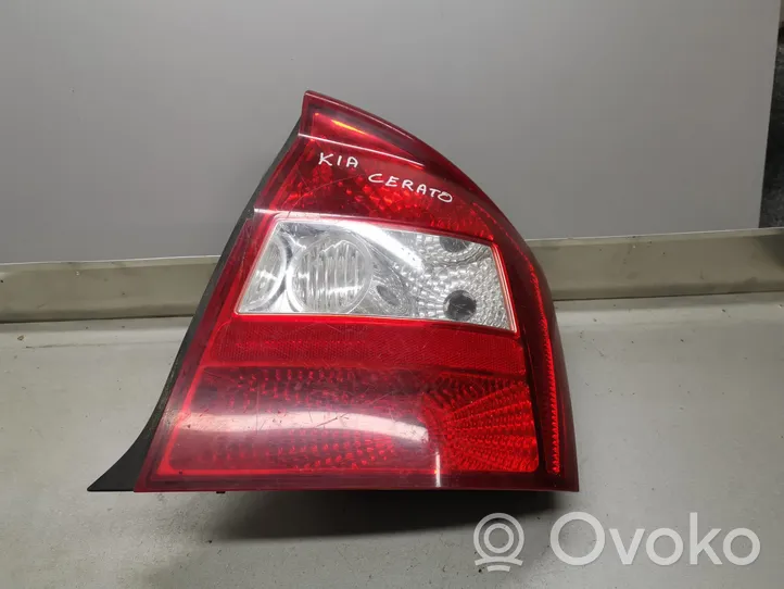 KIA Cerato Luci posteriori 