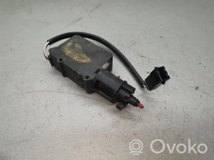 Volvo 440 Moteur de verrouillage trappe à essence 406204