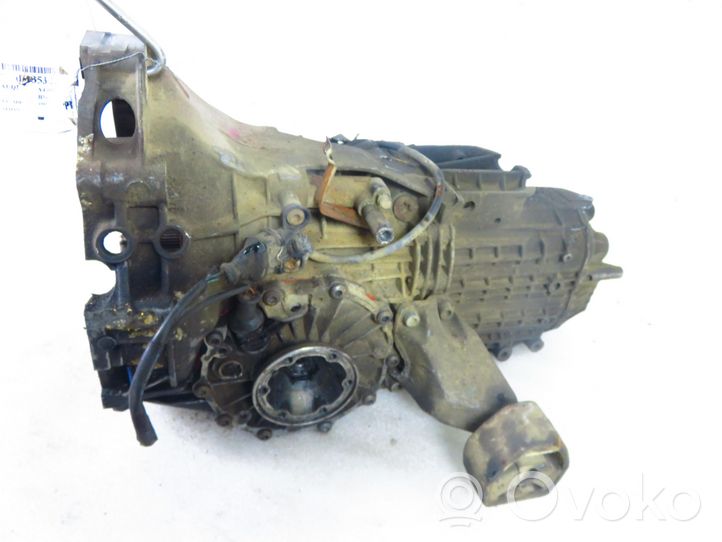 Audi A4 S4 B5 8D Mechaninė 6 pavarų dėžė CDT28095