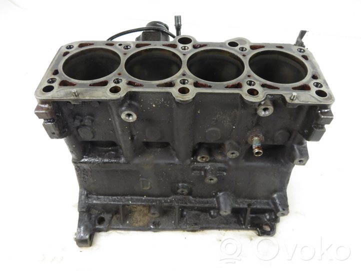 Volkswagen PASSAT B5 Engine block 