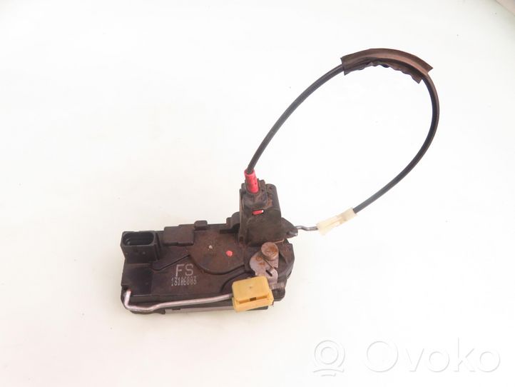 Opel Astra H Rear door lock 