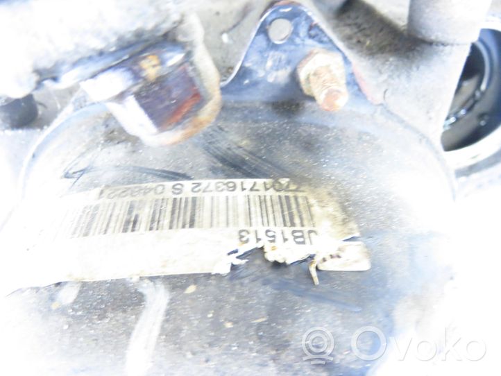 Renault Clio II Manual 6 speed gearbox 5048221