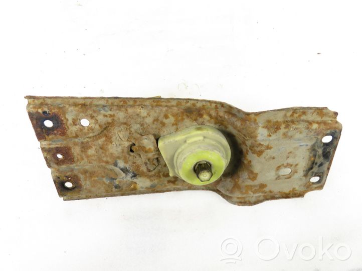 Chrysler Voyager Spare wheel mounting bracket 