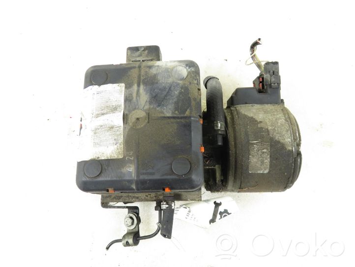 Citroen C5 Air suspension compressor/pump 