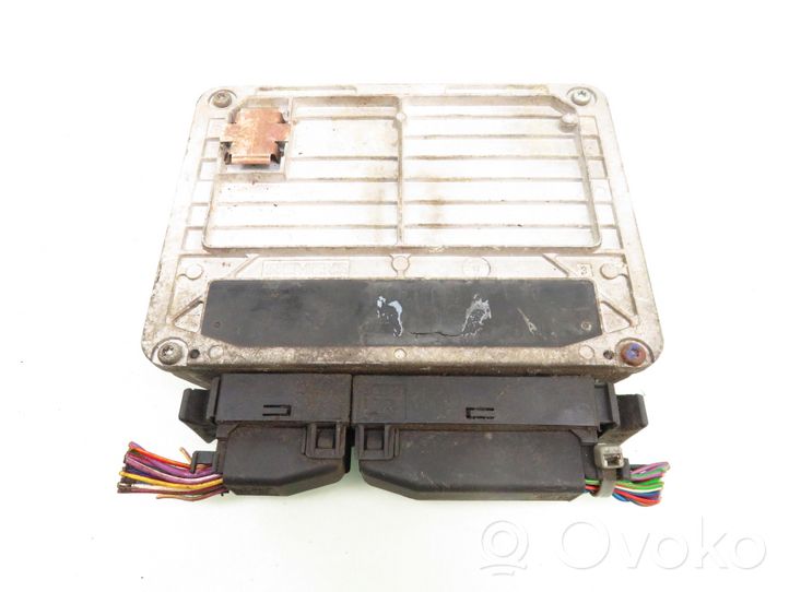 Skoda Octavia Mk1 (1U) Sterownik / Moduł ECU 5WP4325