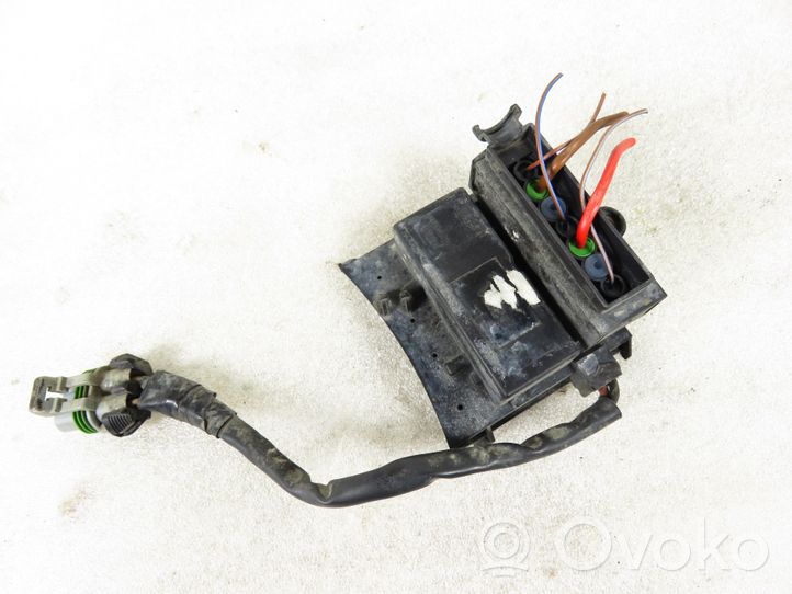 Opel Vectra C Coolant fan relay 