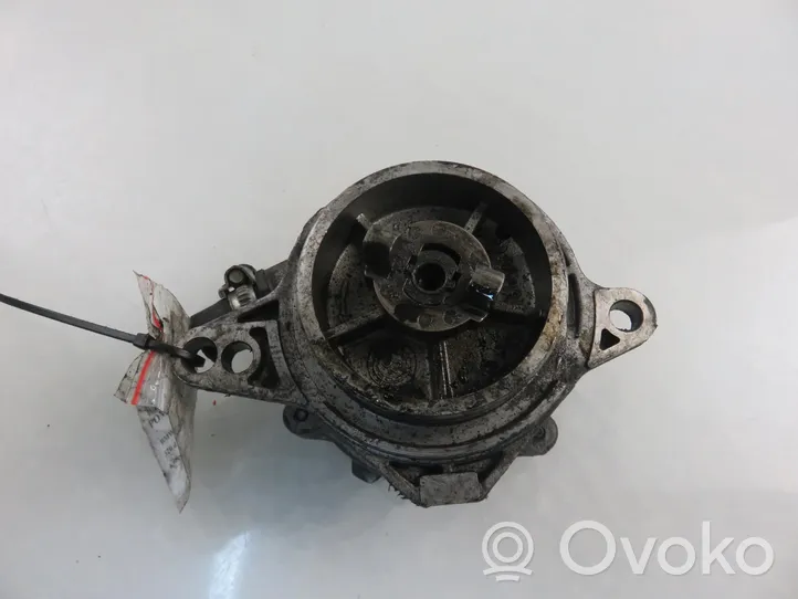 Volvo 260 Vacuum pump 